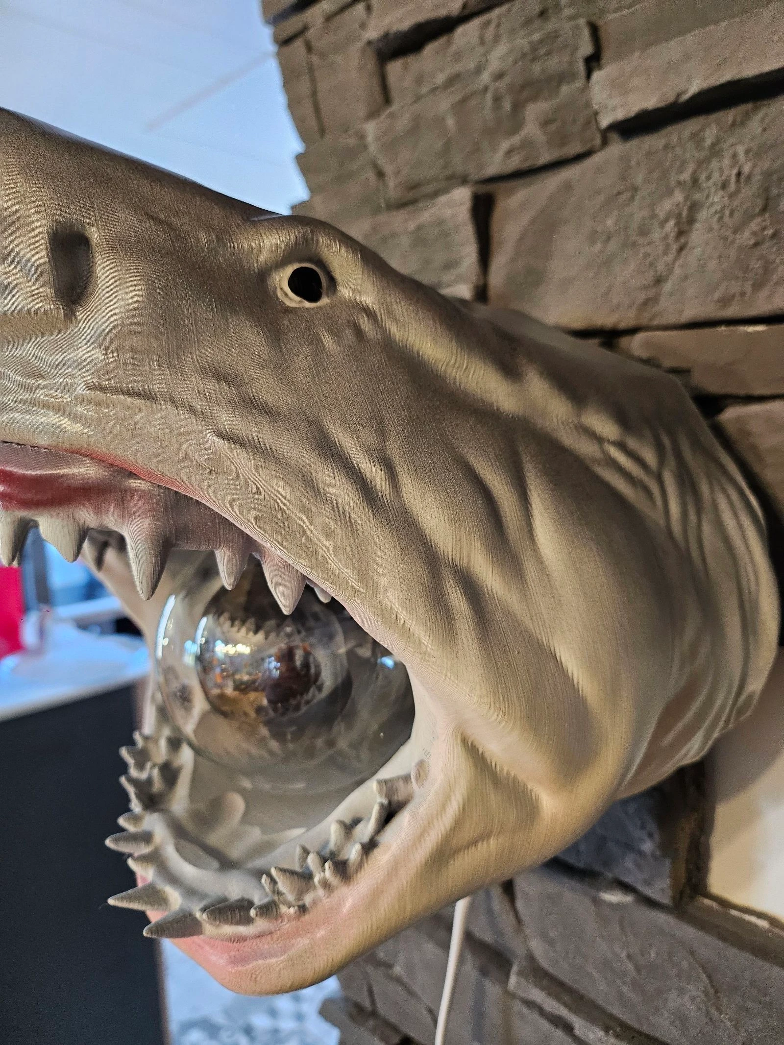 Lampe grand requin blanc